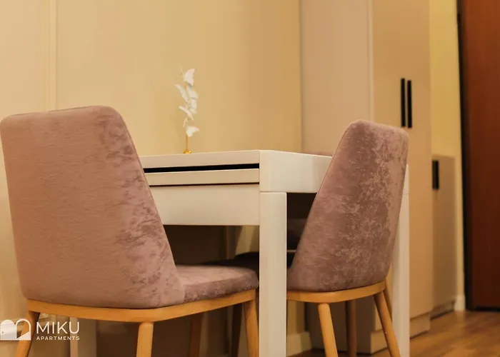 Miku Apartment - Perfect 1Bedroom At Komuna E Parisit