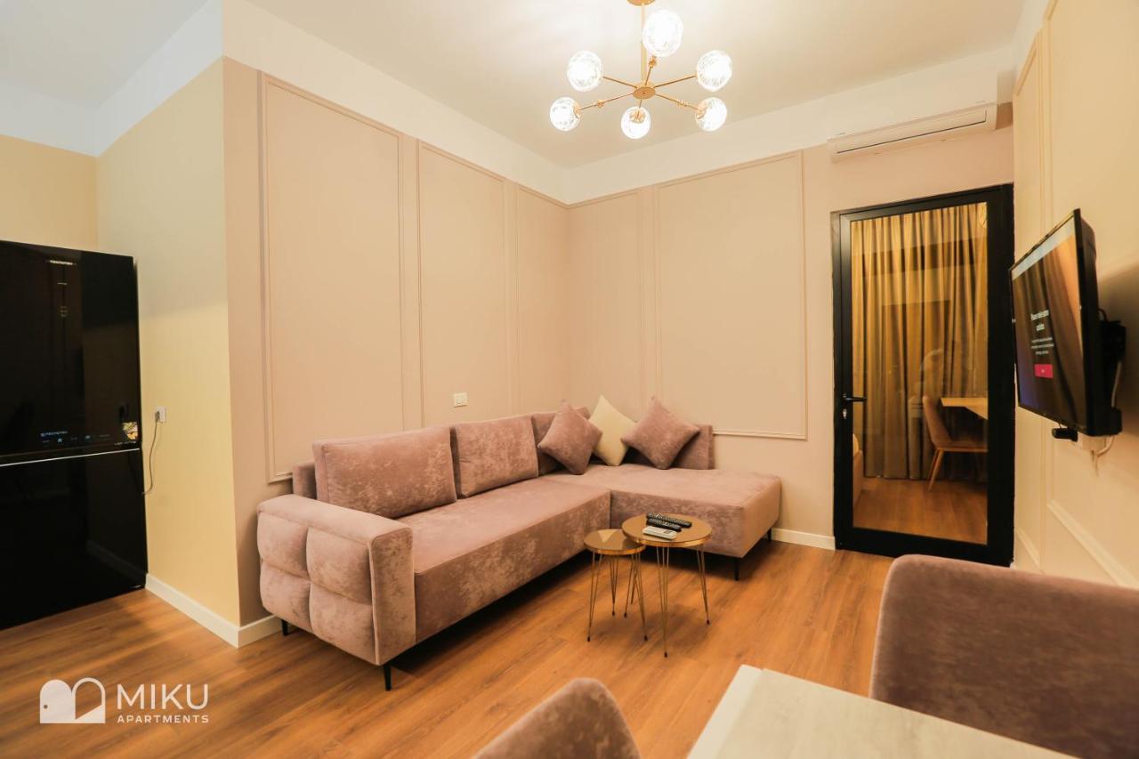 Апартаменты Miku - Perfect 1bedroom At Komuna E Parisit *