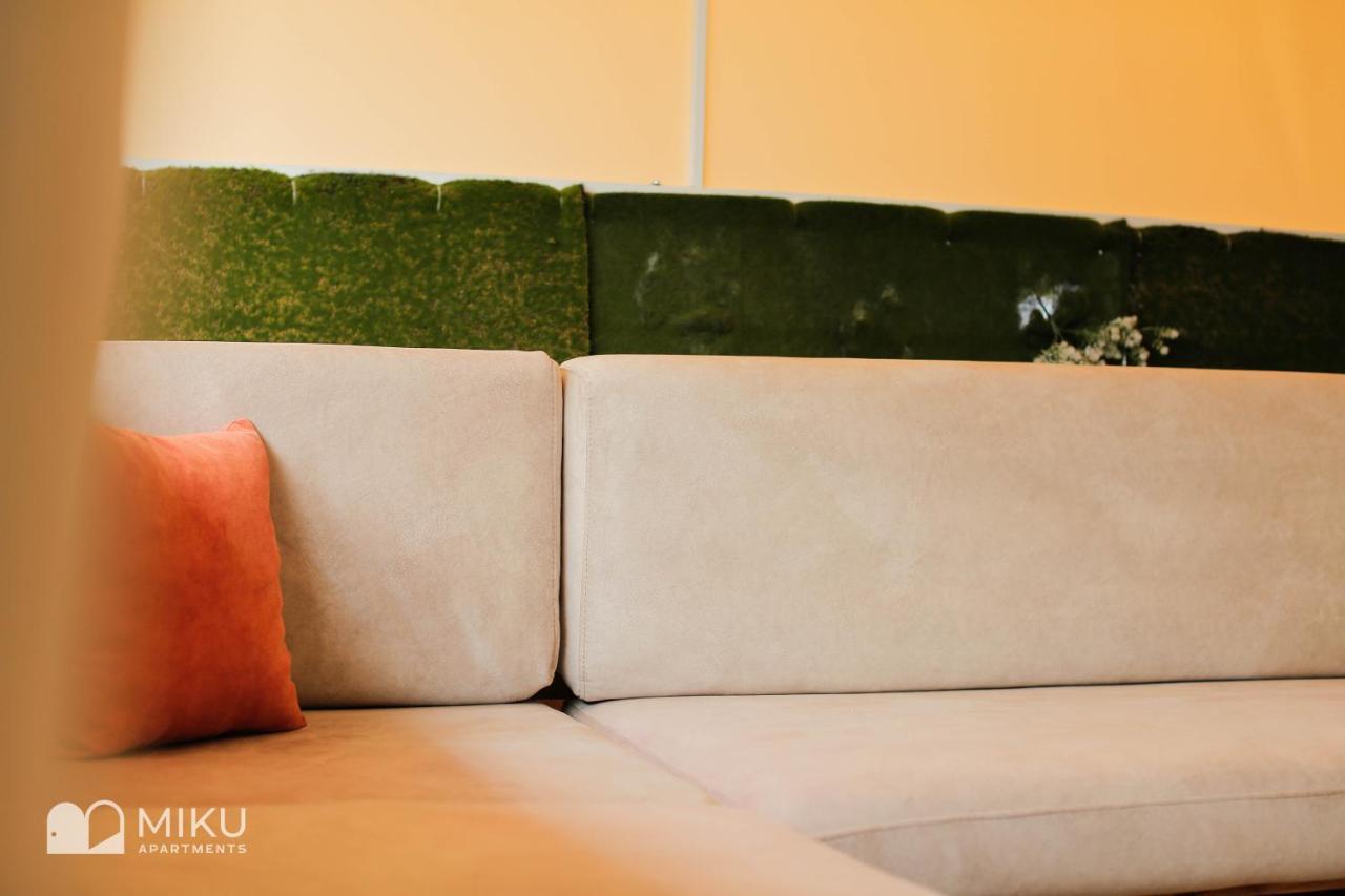 Miku - Perfect 1bedroom At Komuna E Parisit Тирана