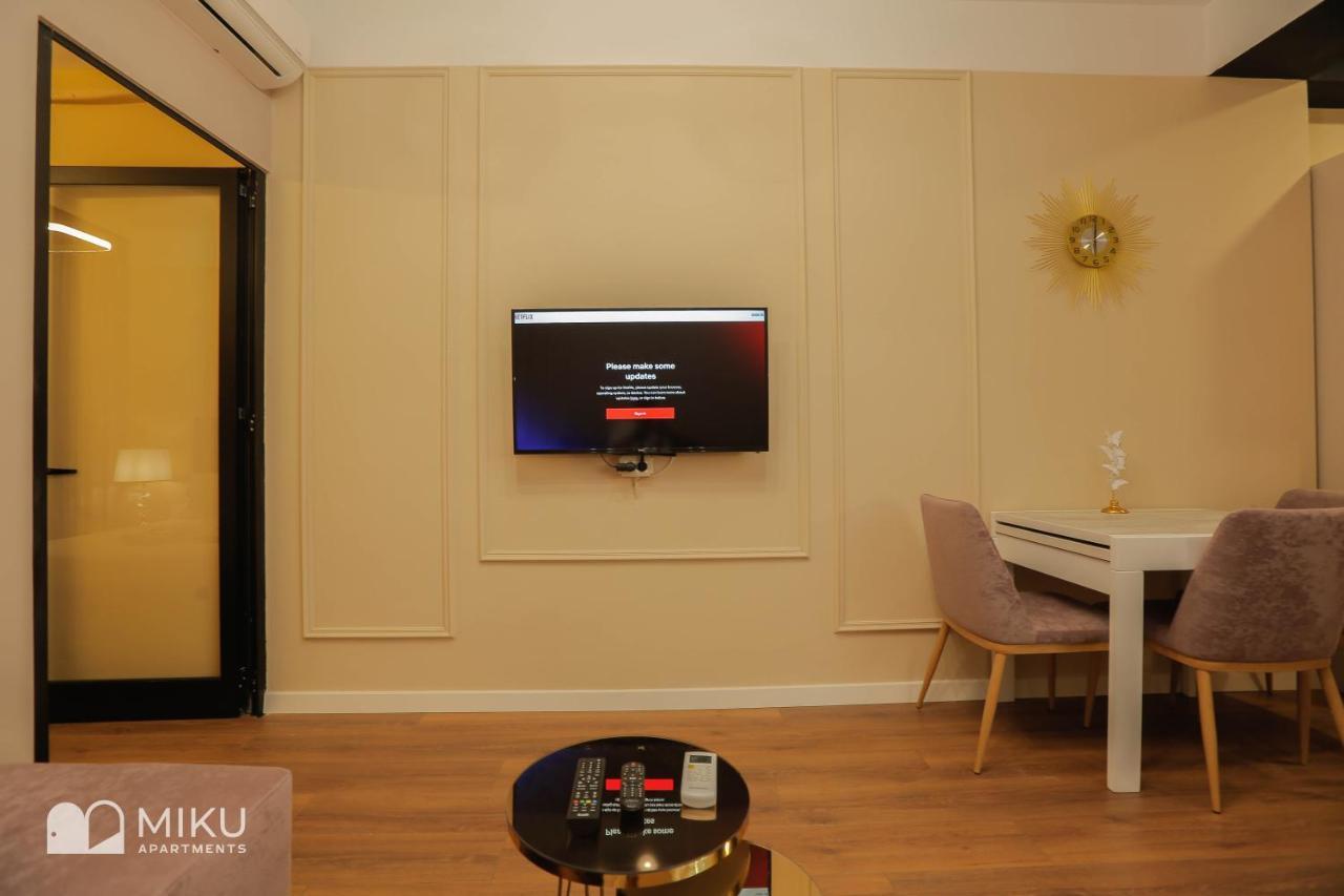 Miku - Perfect 1bedroom At Komuna E Parisit Апартаменты *